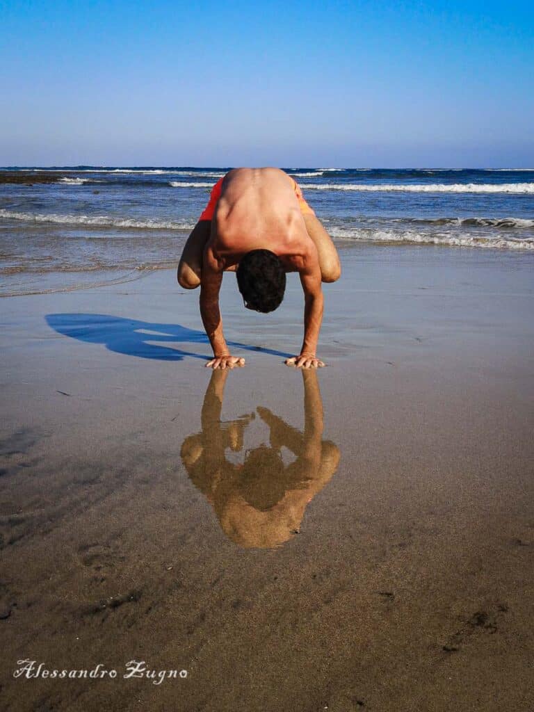 idea foto yoga al mare