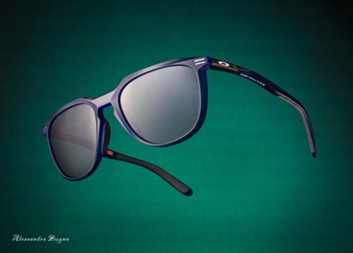 fotografia di prodotto occhiali da sole oakley